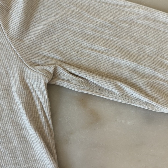 Yogalicious heavenly rib long sleeve 2 pack Long Sleeve Tops Beige & Black Sz M - Picture 4 of 12